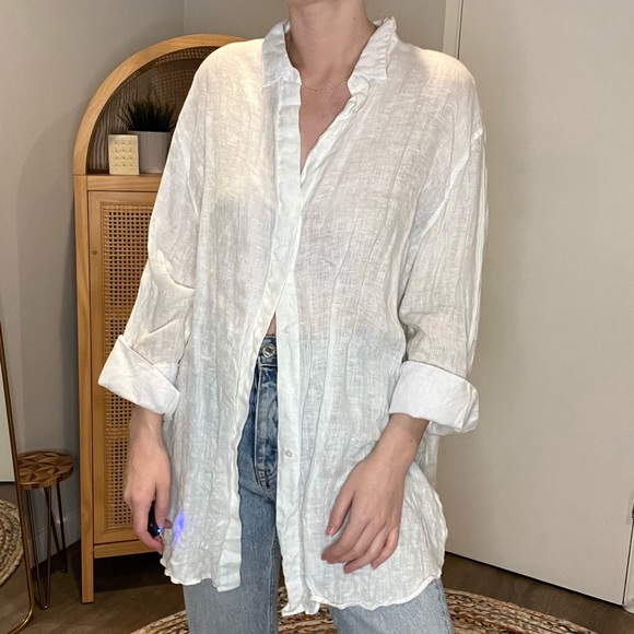 Looking For A Girlfriend Collage Linen Button Down